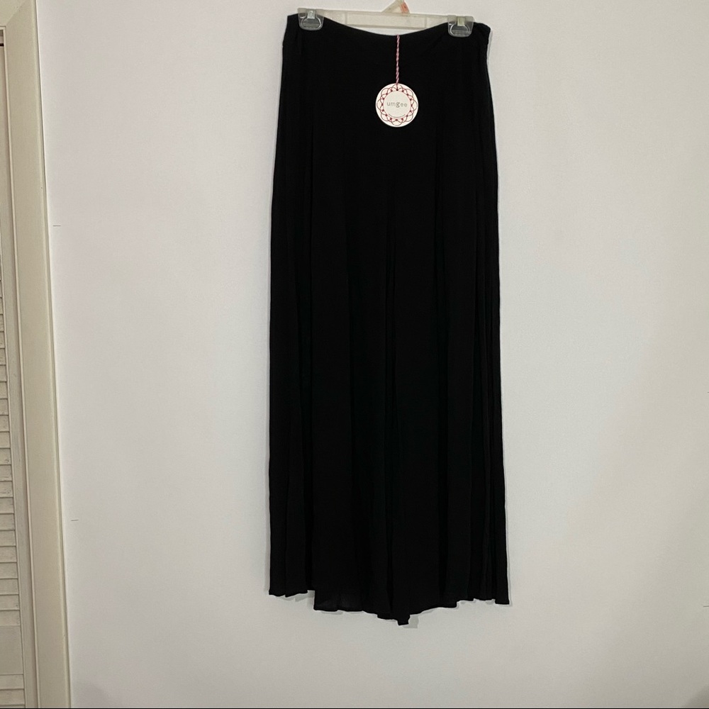 Umgee wide leg black sheer pants size small zip side with sewn in short Flowy - Picture 2 of 9